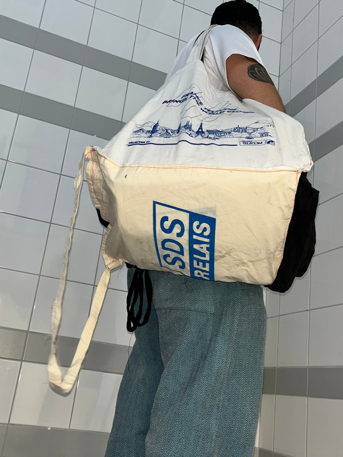 6xl tote my body my patta