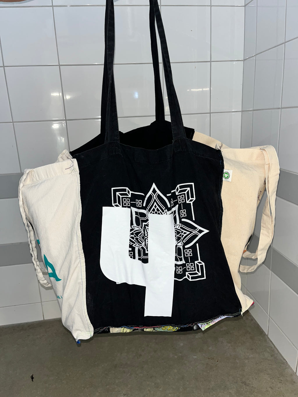 6xl kelly family tote